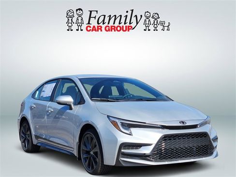 New 2026 Toyota Corolla SE image 2