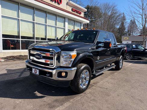 Used 2015 Ford F350 Lariat w/ Lariat Ultimate Package image 2