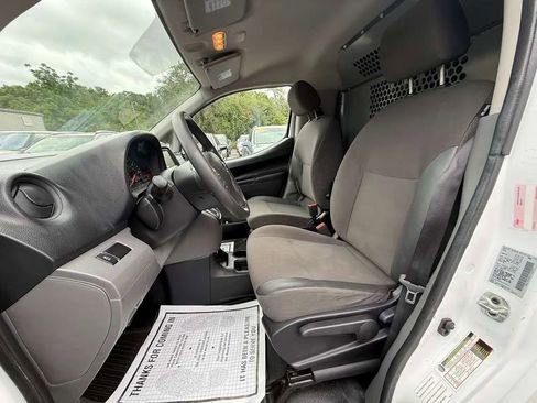 Used 2020 Nissan NV200 S FWD image 17