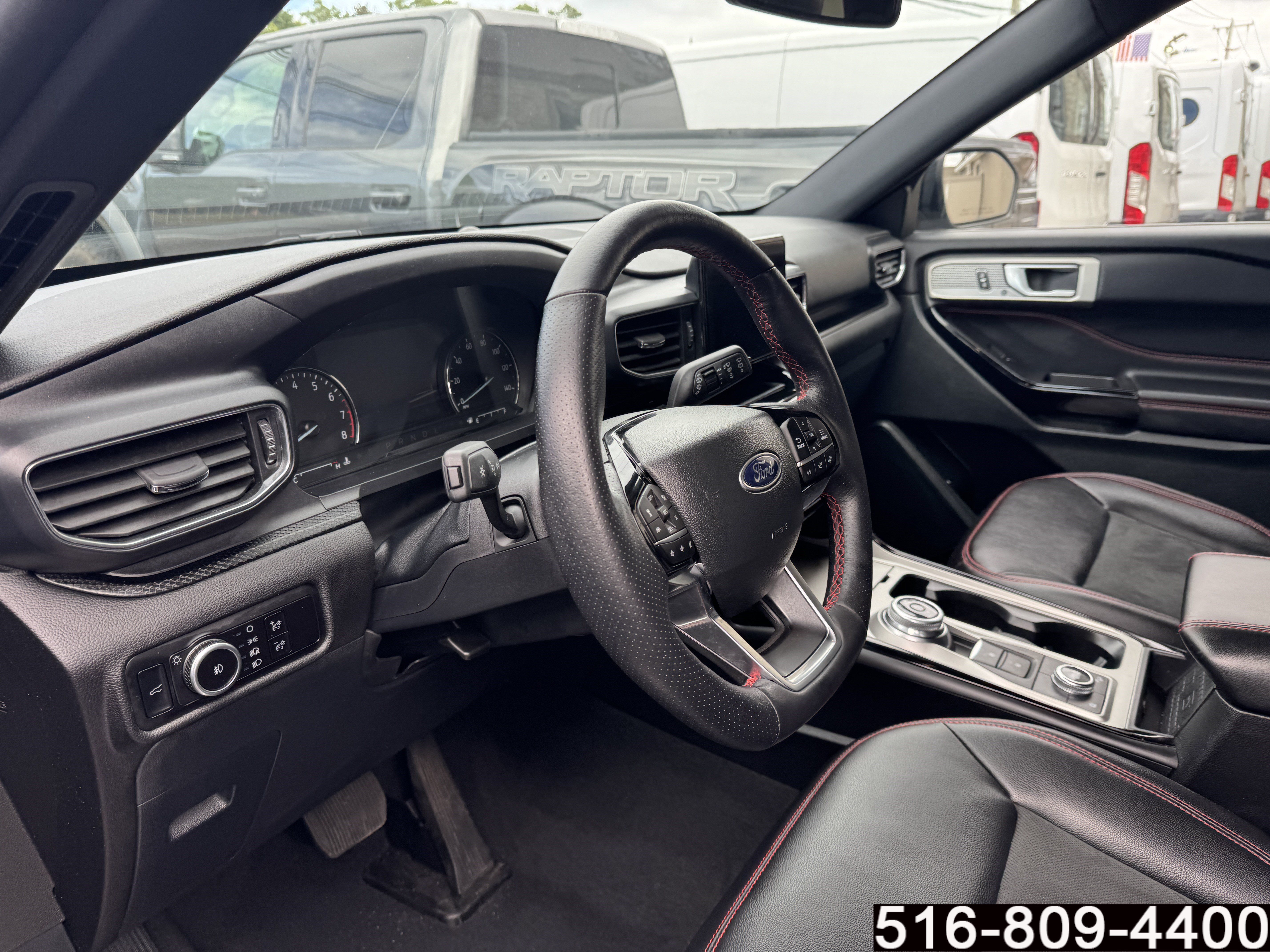 Used 2023 Ford Explorer ST-Line w/ Class IV Trailer Tow Package AWD/4WD image 24