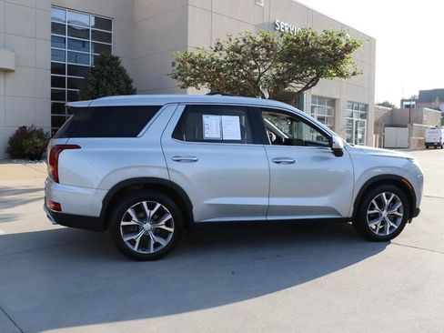 Used 2022 Hyundai Palisade SEL w/ Premium Package AWD/4WD image 7