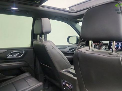 Used 2021 Chevrolet Tahoe RST w/ Luxury Package RWD image 27