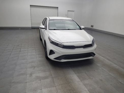 Used 2022 Kia Forte LXS image 13