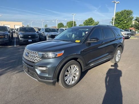 Certified 2023 Ford Explorer Limited w/ Limited Technology Package AWD/4WD image 2