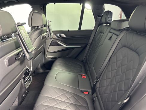 Used 2026 BMW X5 sDrive40i w/ M Sport Package RWD image 24