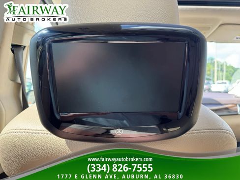 Used 2017 Mercedes-Benz GLS 450 4MATIC image 27