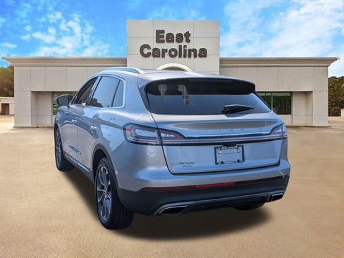 Used 2023 Lincoln Nautilus Reserve w/ Cargo Utility Package FWD image 5