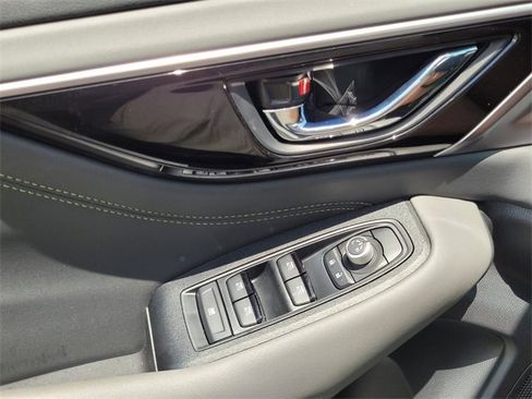 Used 2024 Subaru Outback Onyx Edition image 28