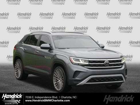 Used 2021 Volkswagen Atlas Cross Sport SEL AWD/4WD image 1