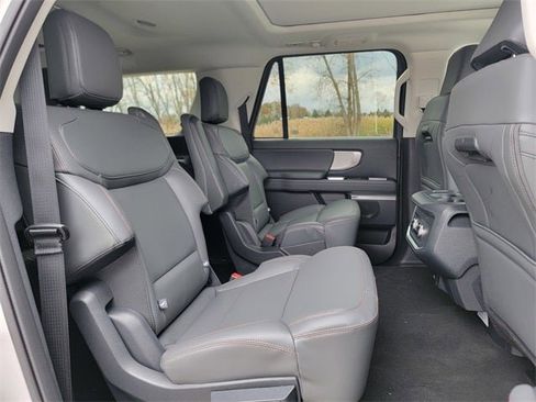 New 2025 Ford Expedition Max Active image 23