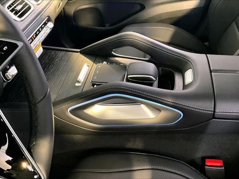 New 2026 Mercedes-Benz GLE 450 4MATIC image 10