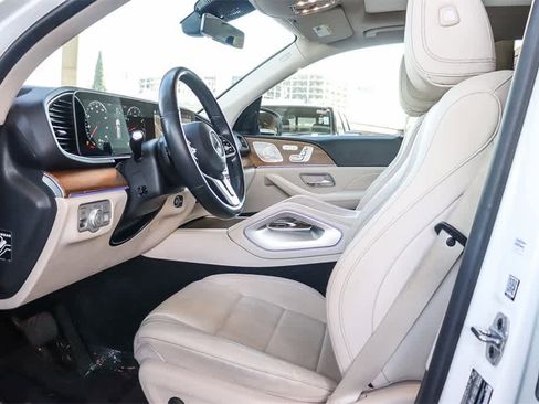 Used 2022 Mercedes-Benz GLE 350 4MATIC w/ Premium Package image 17