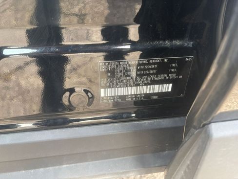 Used 2025 Toyota RAV4 LE image 27