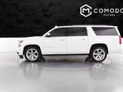Used 2020 Chevrolet Suburban Premier image 6