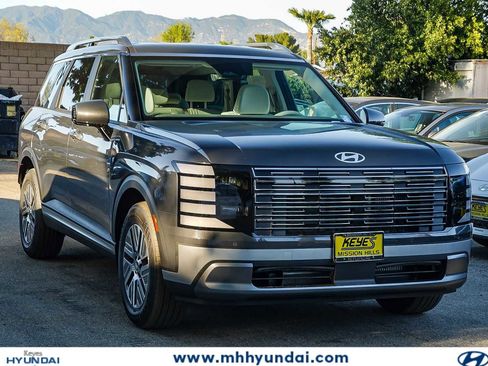 New 2026 Hyundai Palisade FWD Hybrid image 3