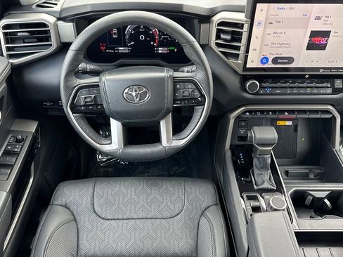 Used 2024 Toyota Tundra Limited AWD/4WD image 13
