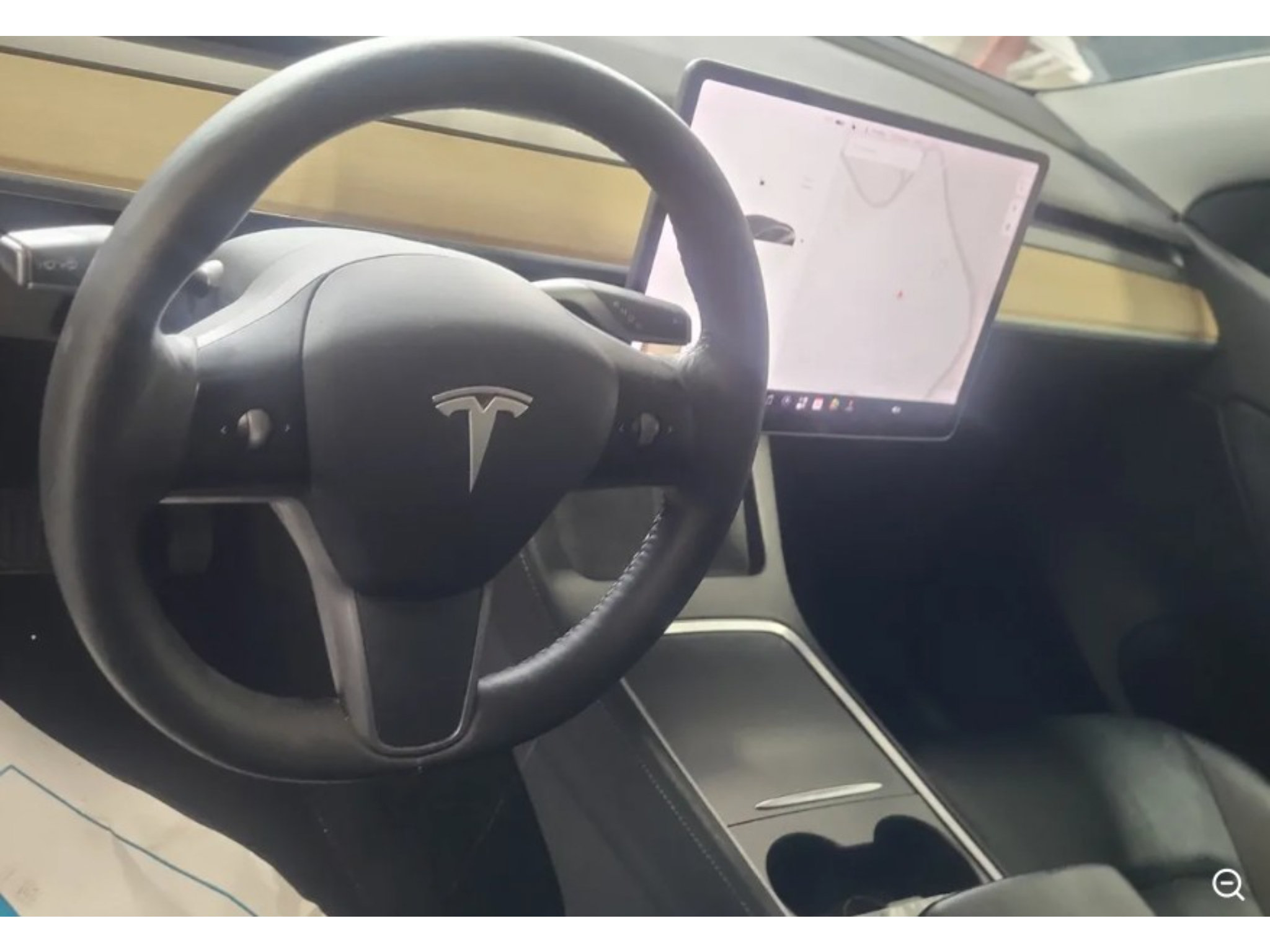 Used 2021 Tesla Model Y Long Range AWD/4WD image 5