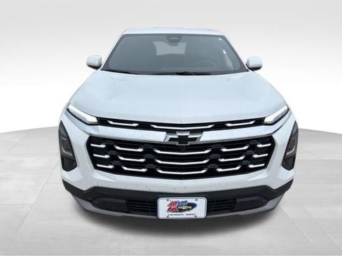 Used 2026 Chevrolet Equinox LT w/ Convenience Package II AWD/4WD image 8