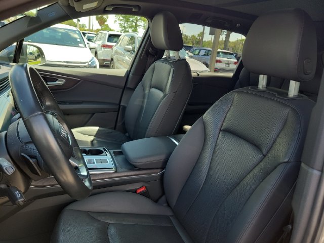 Used 2021 Audi Q7 2.0T Premium Plus AWD/4WD image 23