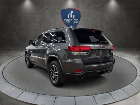 Used 2020 Jeep Grand Cherokee Trailhawk w/ Premium Lighting Group AWD/4WD image 3
