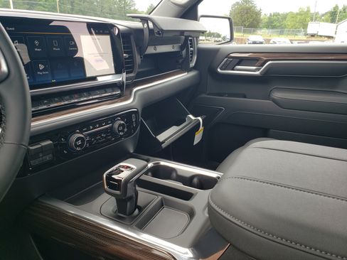 New 2026 Chevrolet Silverado 1500 LT AWD/4WD image 23