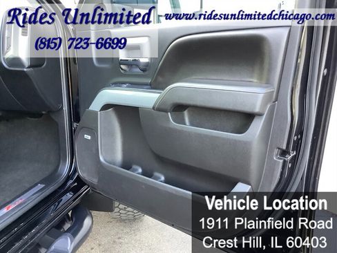 Used 2017 Chevrolet Silverado 2500 LT w/ Midnight Edition AWD/4WD image 32