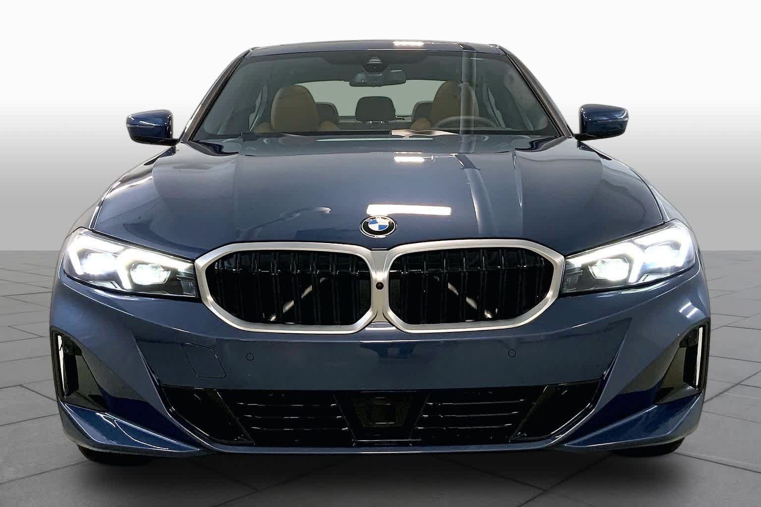 New 2026 BMW 330i xDrive Sedan w/ Premium Package AWD/4WD image 3