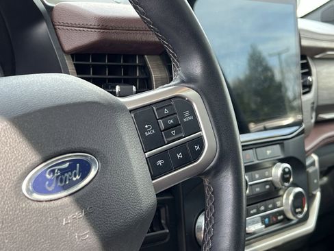 Used 2024 Ford Expedition Max Limited image 31