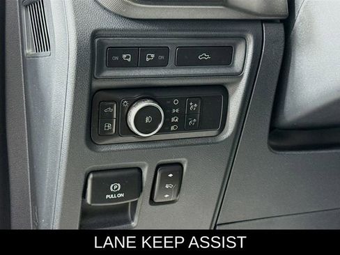 Certified 2022 Ford F150 Platinum w/ Equipment Group 701A High image 11