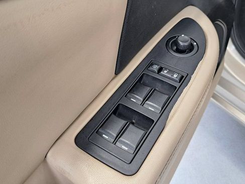 Used 2013 Chrysler 200 Limited w/ Sun/Sound Group FWD image 20
