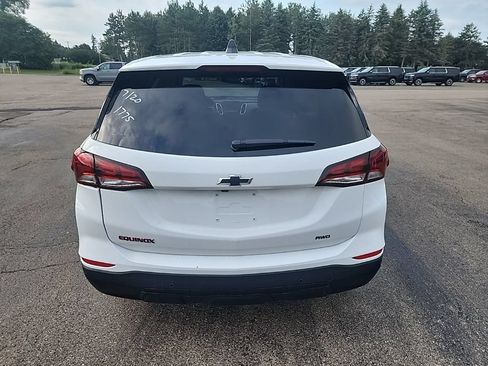 Used 2023 Chevrolet Equinox LS w/ LS Convenience Package AWD/4WD image 6