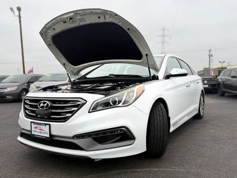 Used 2017 Hyundai Sonata Limited w/ Ultimate Package 04 FWD image 12
