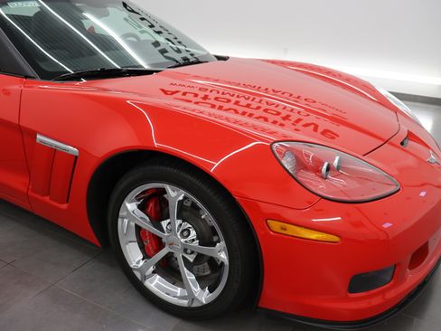 Used 2012 Chevrolet Corvette Grand Sport w/ 3LT Preferred Equipment Group RWD image 21
