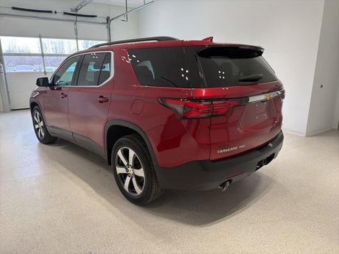 Certified 2023 Chevrolet Traverse LT w/ LT Premium Package image 5