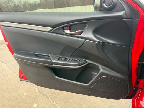 Used 2020 Honda Civic Sport image 36