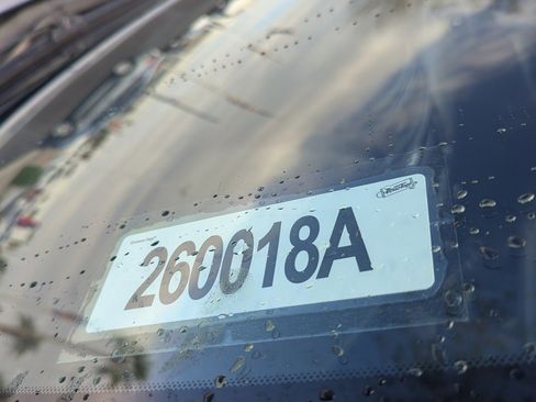 Used 2020 Nissan Rogue S image 34