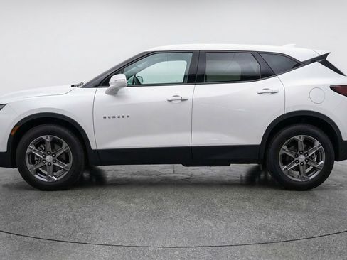 Used 2025 Chevrolet Blazer LT image 5