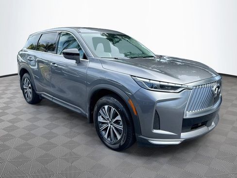 Certified 2026 INFINITI QX60 Pure w/ Cargo Package AWD/4WD image 4