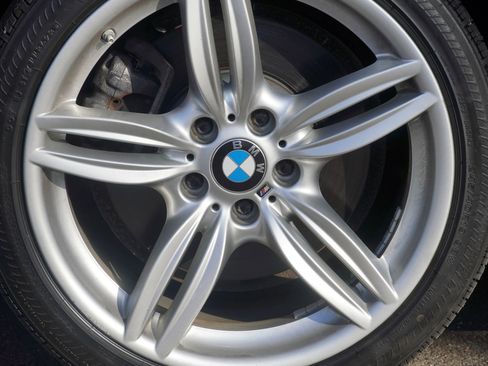 Used 2016 BMW 550i xDrive Sedan AWD/4WD image 24