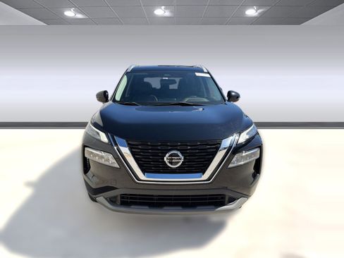 Used 2021 Nissan Rogue SV w/ Premium Package image 6