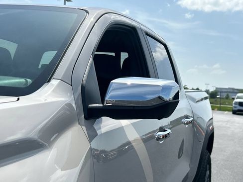 New 2026 GMC Canyon Denali AWD/4WD image 15