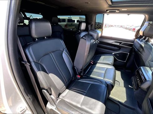 Used 2023 Jeep Wagoneer 2WD w/ Convenience Group I image 27