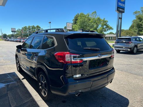 Used 2024 Subaru Ascent Limited AWD/4WD image 5