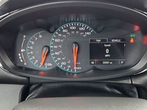 Used 2022 Chevrolet Trax LT w/ LT Convenience Package image 37