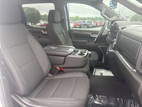 Certified 2026 Chevrolet Silverado 1500 LT RWD image 25