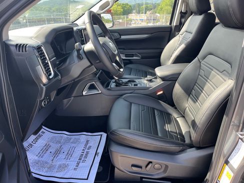 New 2026 Ford Ranger Lariat w/ FX4 Off-Road Package AWD/4WD image 17