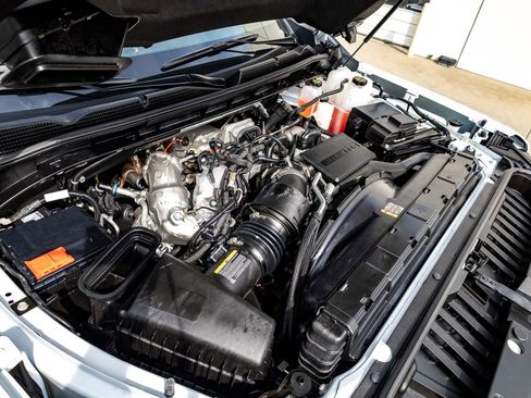 Used 2026 GMC Sierra 3500 Denali Ultimate image 40