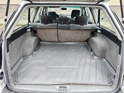 Used 2004 Subaru Outback Wagon AWD/4WD image 18