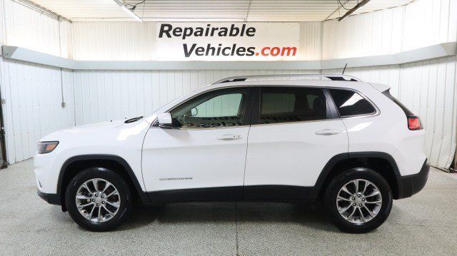 Used 2020 Jeep Cherokee Latitude Plus w/ Cold Weather Group AWD/4WD image 1