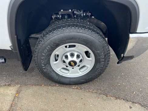 Used 2025 Chevrolet Silverado 2500 W/T w/ WT Convenience Package image 12